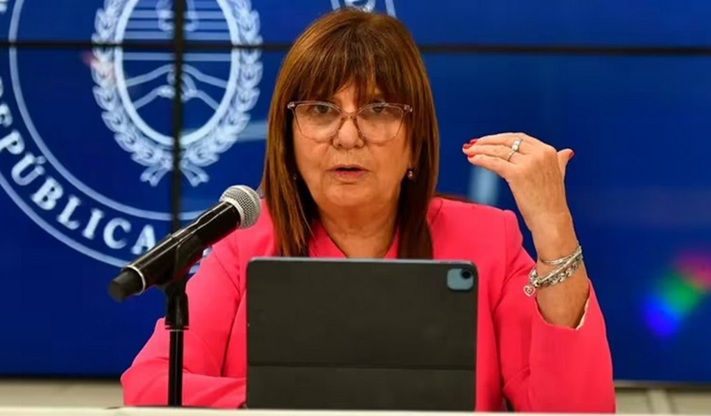 Bullrich lanzó un programa para que presos trabajen en la cárcel