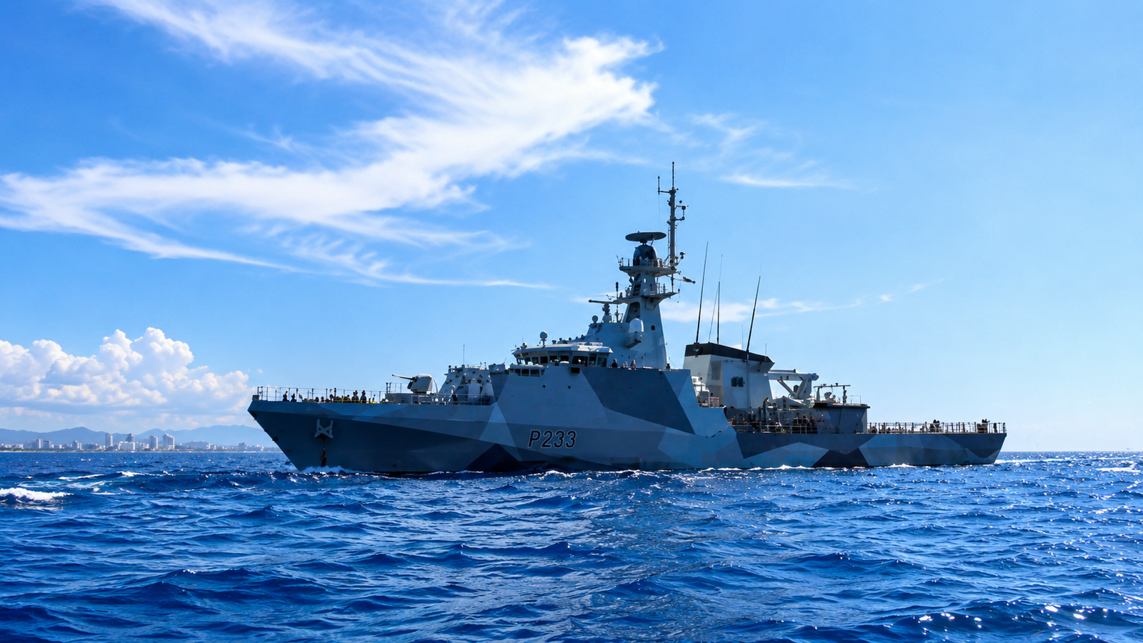 ¿TRAICIÓN VECINAL? UN BUQUE DE GUERRA BRITÁNICO CRUZÓ AGUAS ARGENTINAS SIN AVISAR Y SE REABASTECIÓ EN CHILE